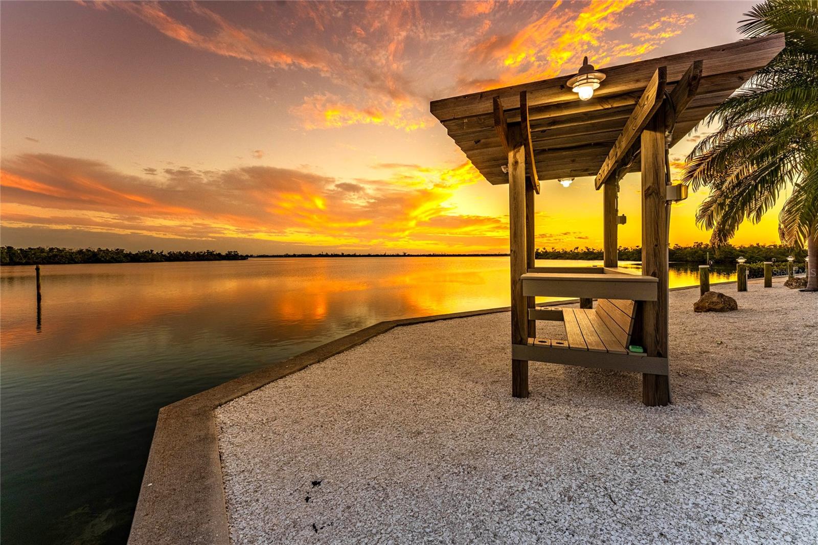 PINE COVE - Residential