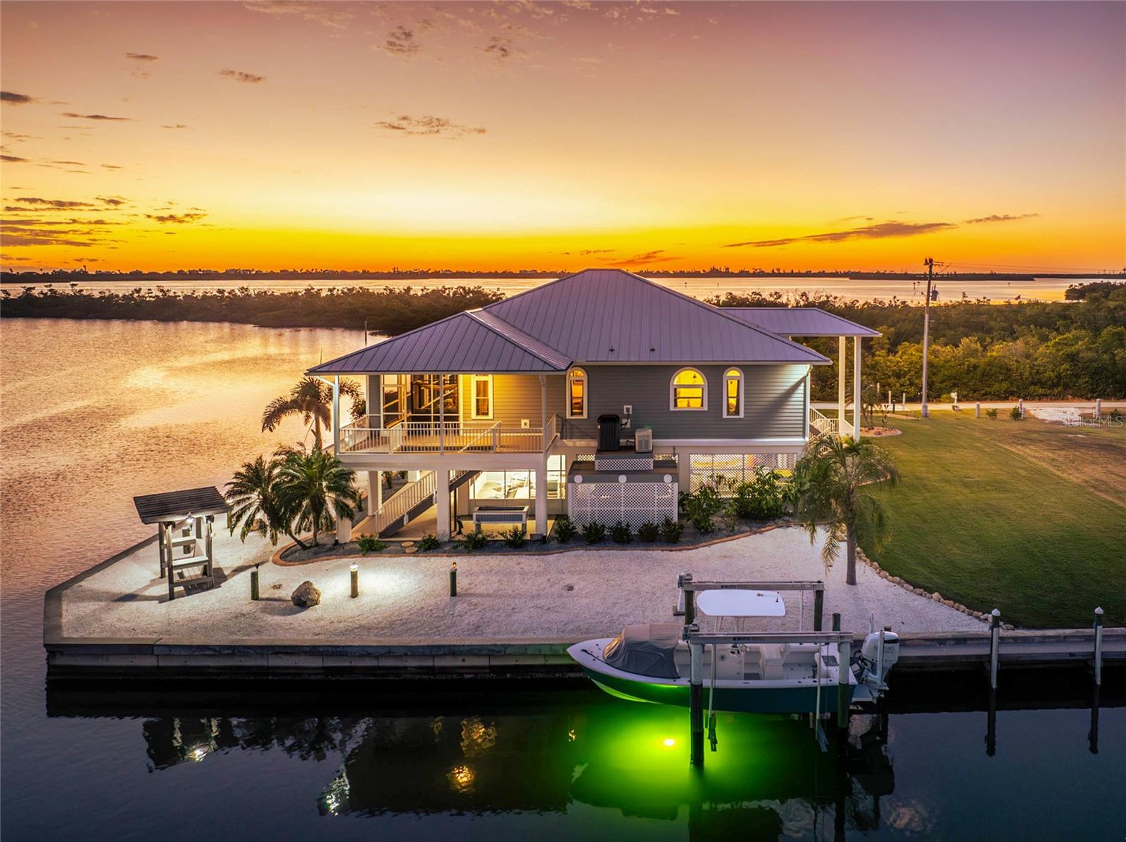 PINE COVE - Residential