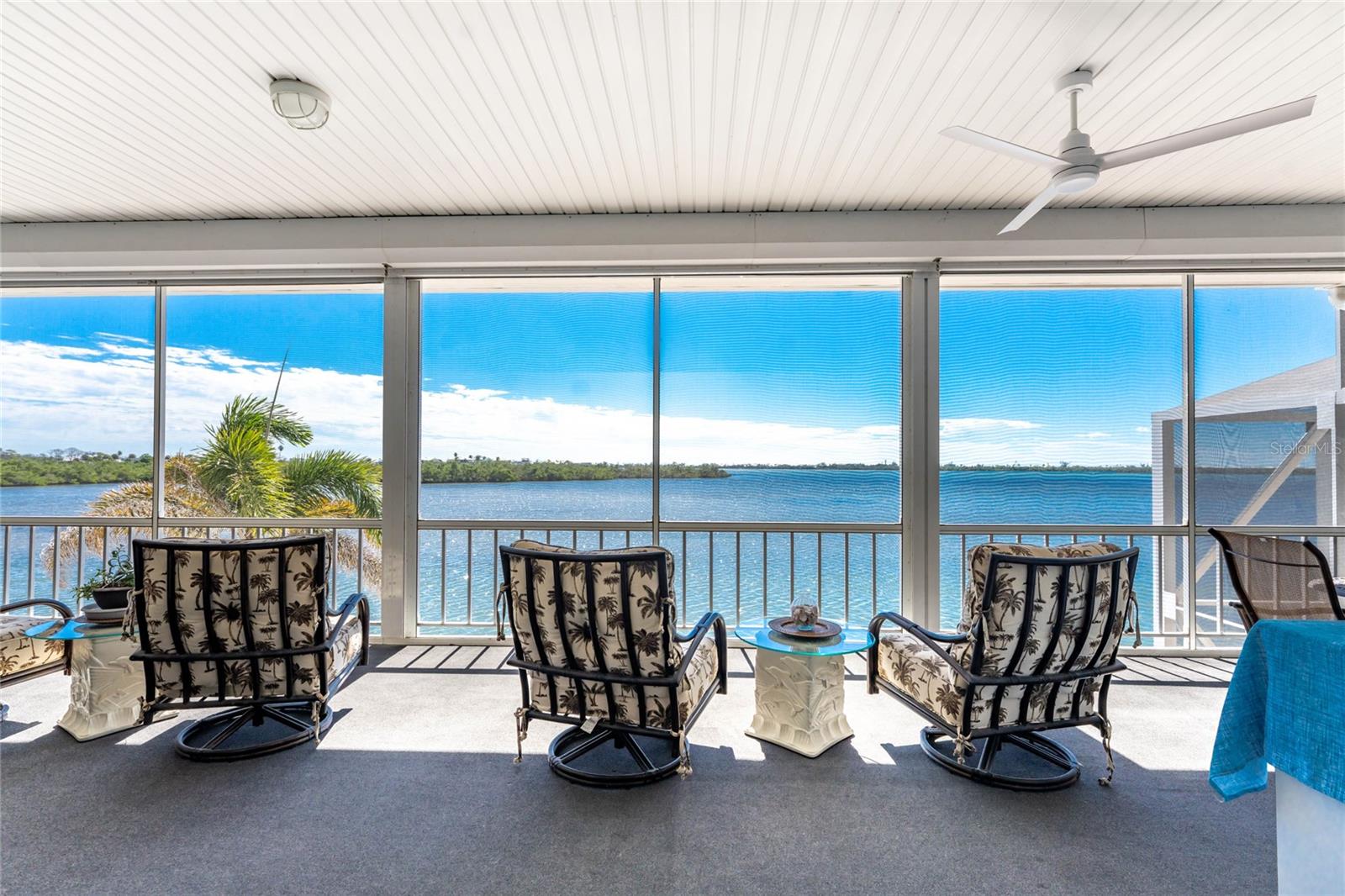 PINE COVE - Residential