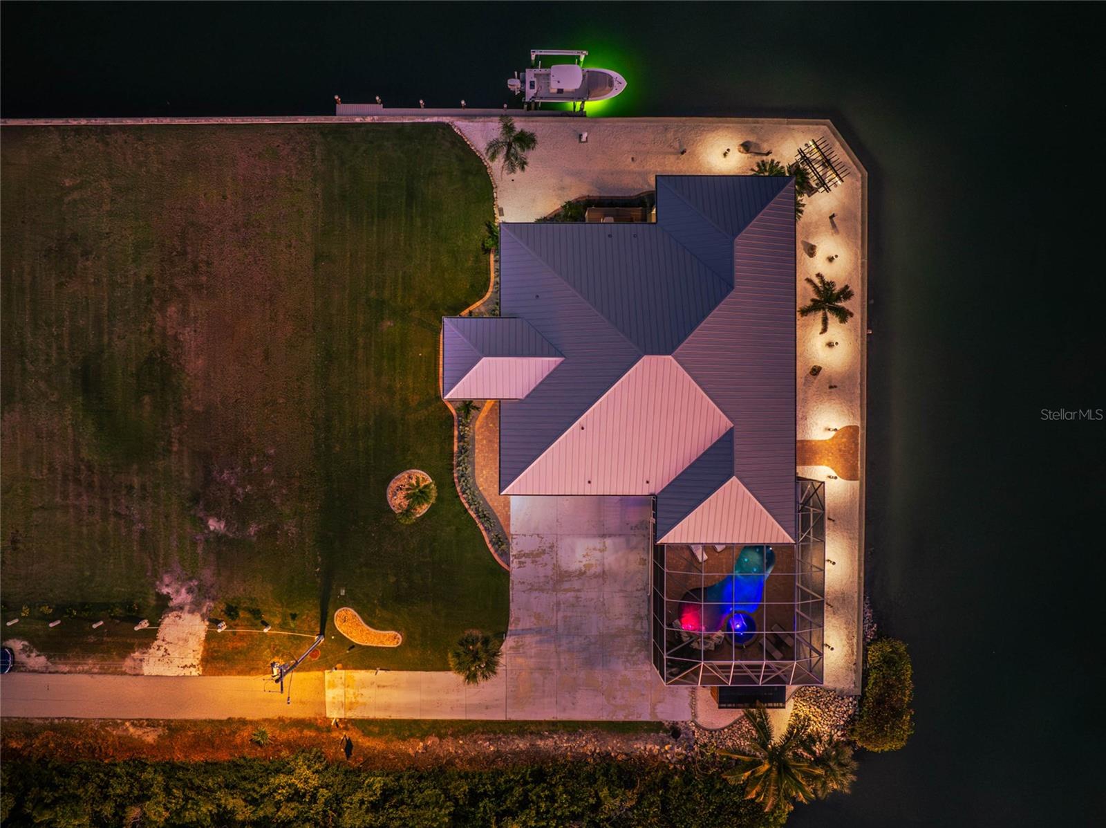 PINE COVE - Residential