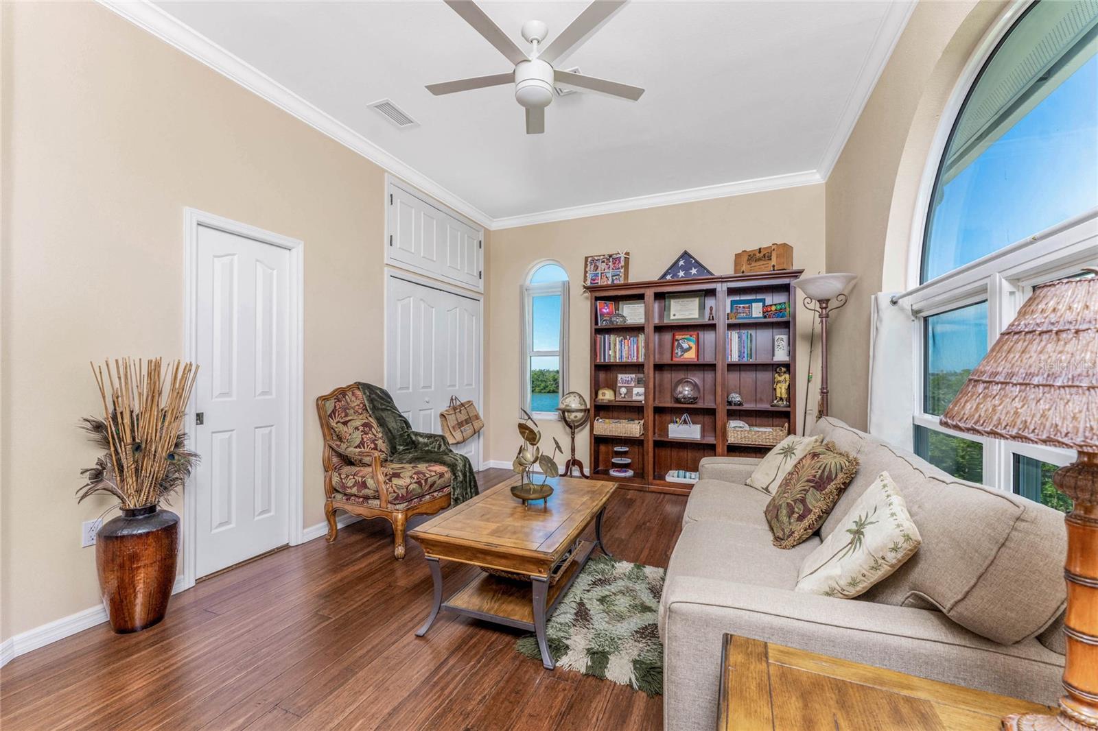 PINE COVE - Residential