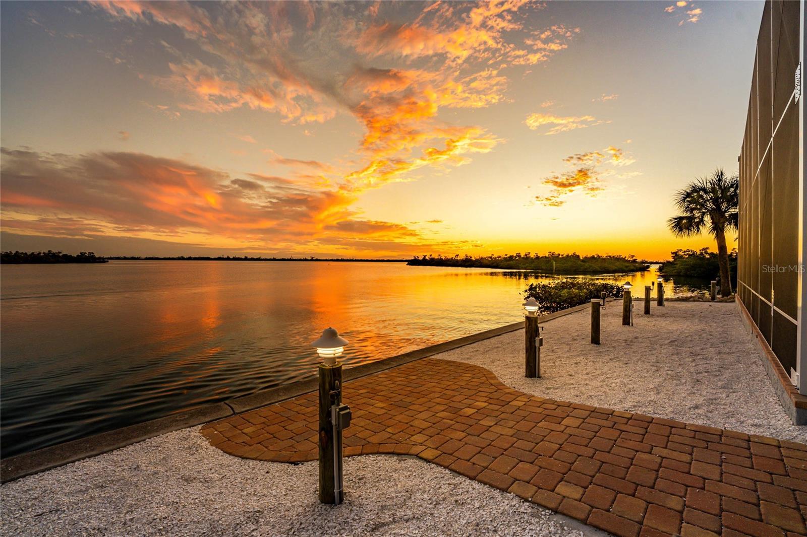 PINE COVE - Residential