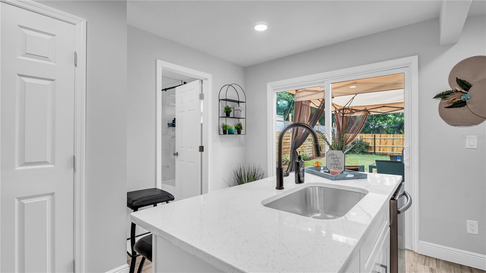 121 PENNSYLVANIA AVENUE