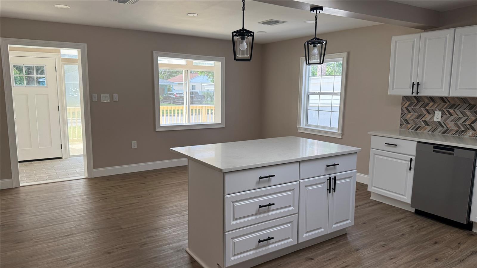 BEL MAR REV UNIT 6 - Residential Lease