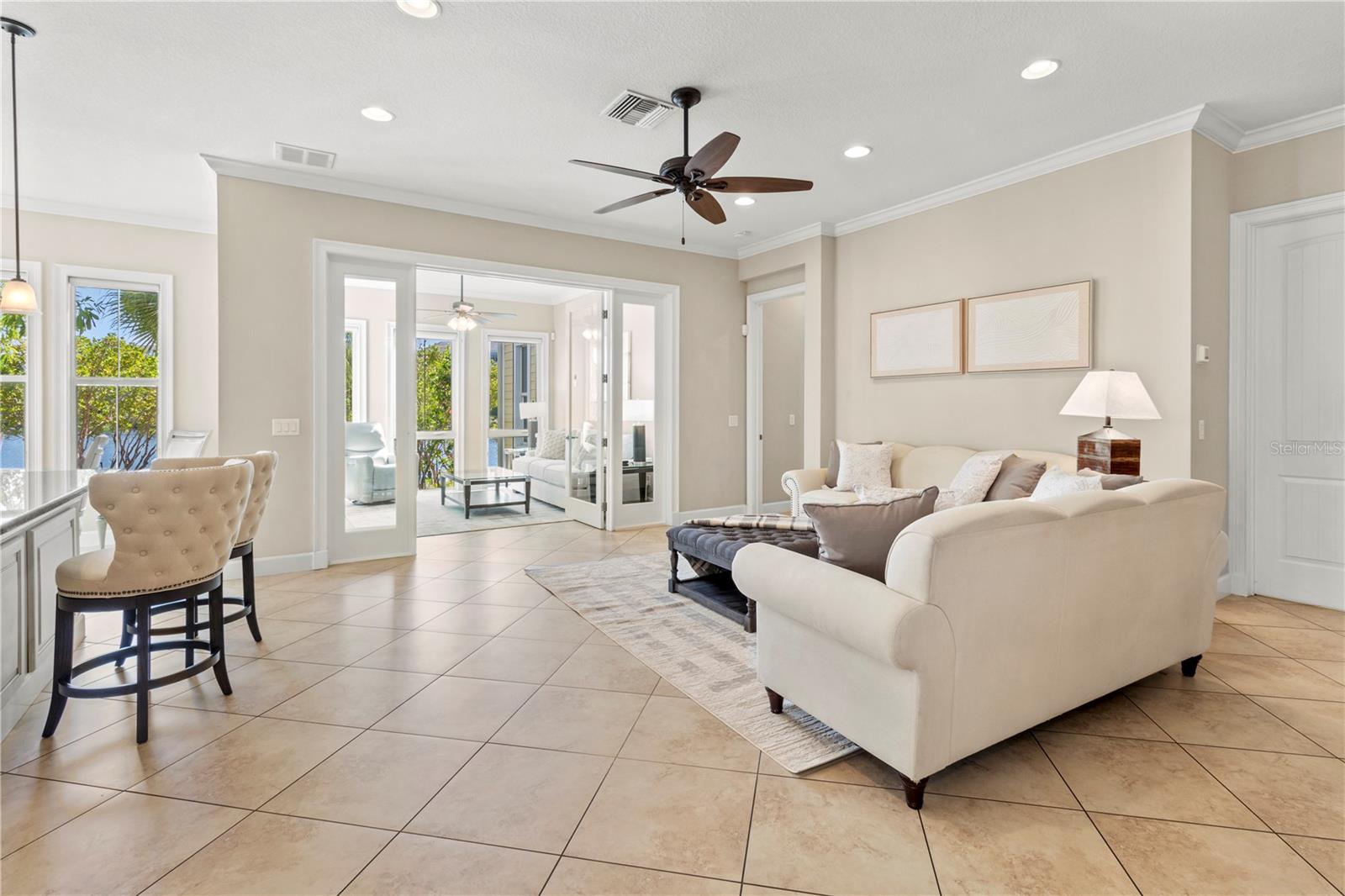 MANGROVE WALK ON HARBOUR ISLE PH 7 - Residential Lease