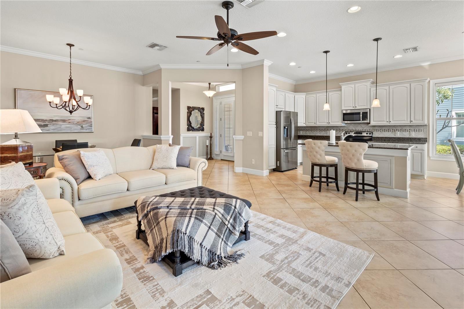 MANGROVE WALK ON HARBOUR ISLE PH 7 - Residential Lease