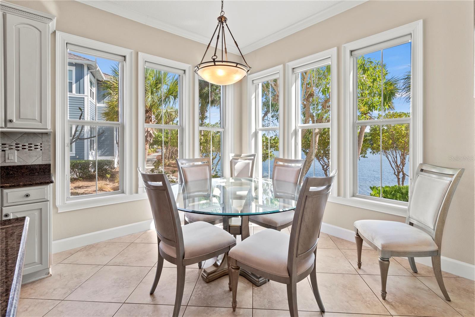 MANGROVE WALK ON HARBOUR ISLE PH 7 - Residential Lease