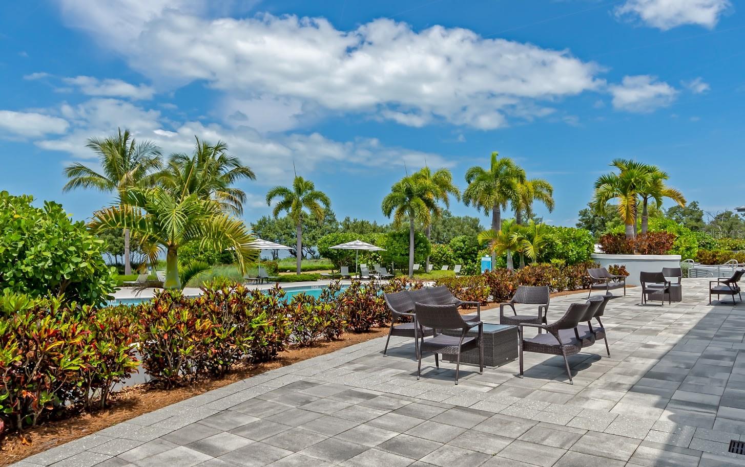 MANGROVE WALK ON HARBOUR ISLE PH 7 - Residential Lease