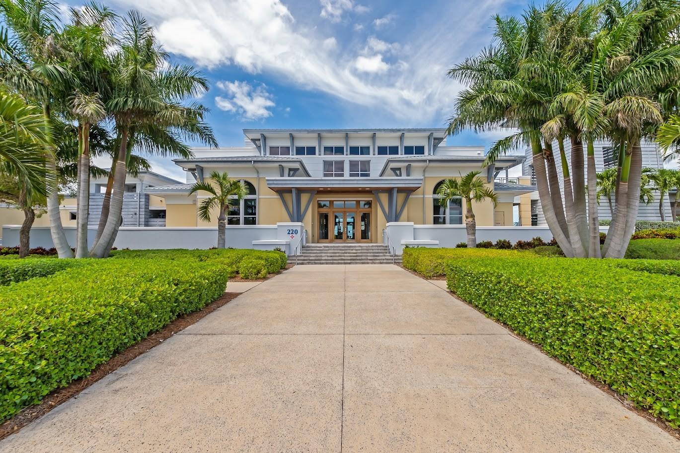 MANGROVE WALK ON HARBOUR ISLE PH 7 - Residential Lease