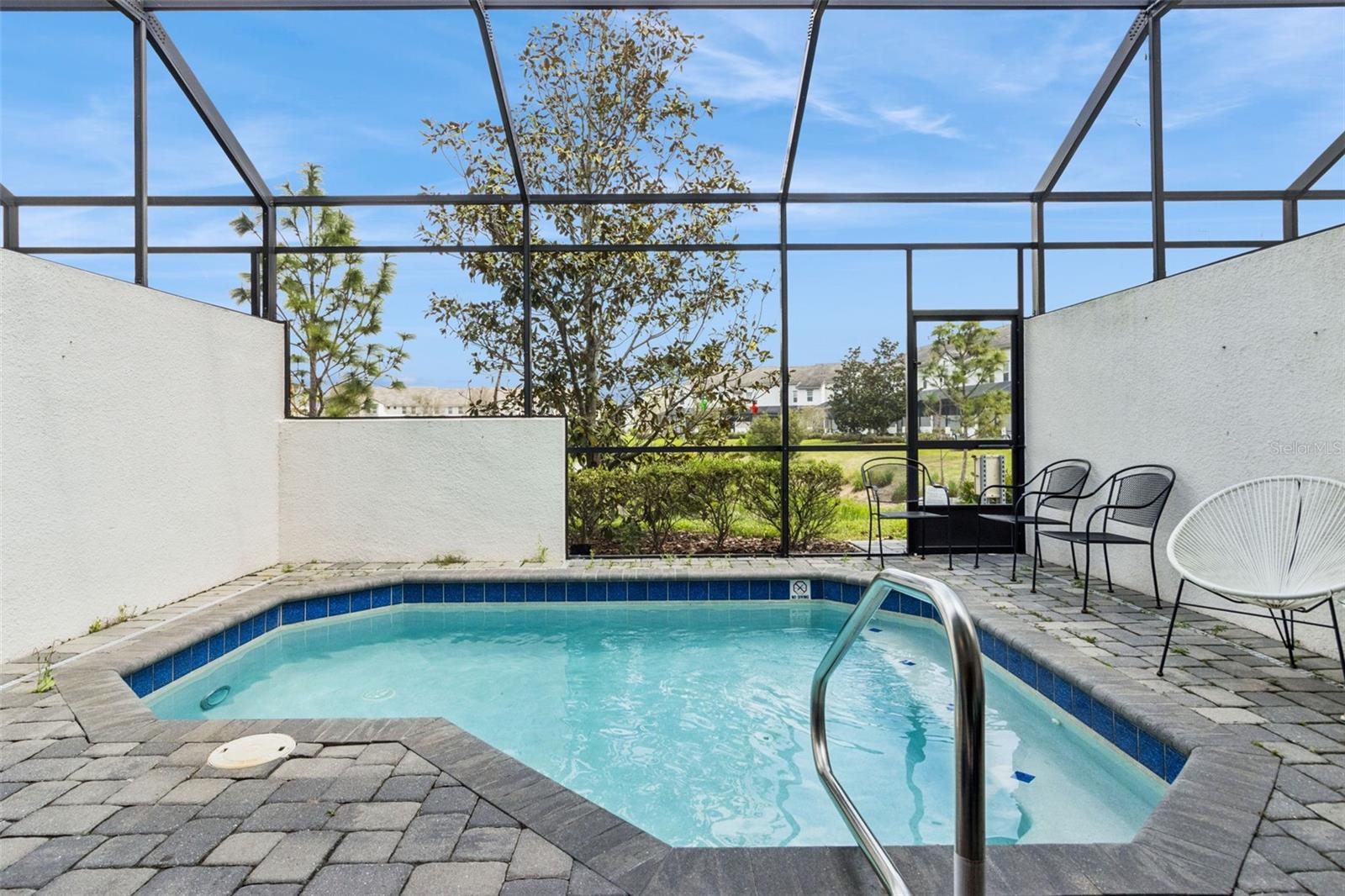 FESTIVAL PH 1 - Residential Lease