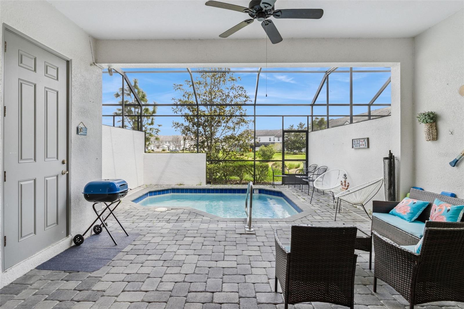 FESTIVAL PH 1 - Residential Lease