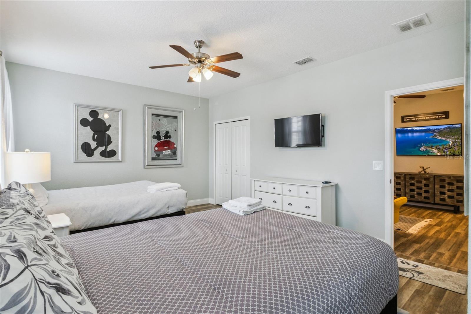 FESTIVAL PH 1 - Residential Lease