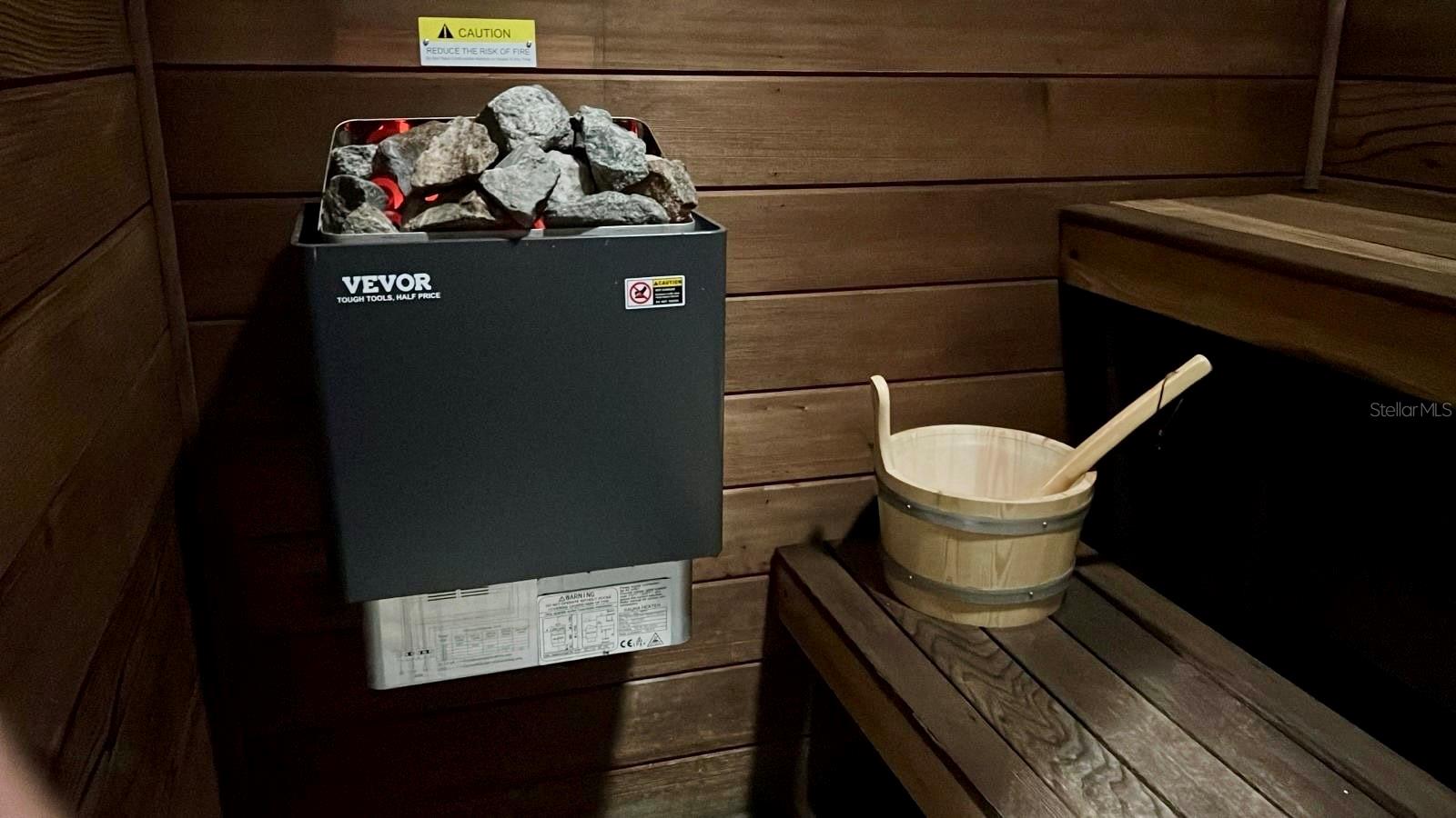 ISLAND CLUB WEST - Residential Lease