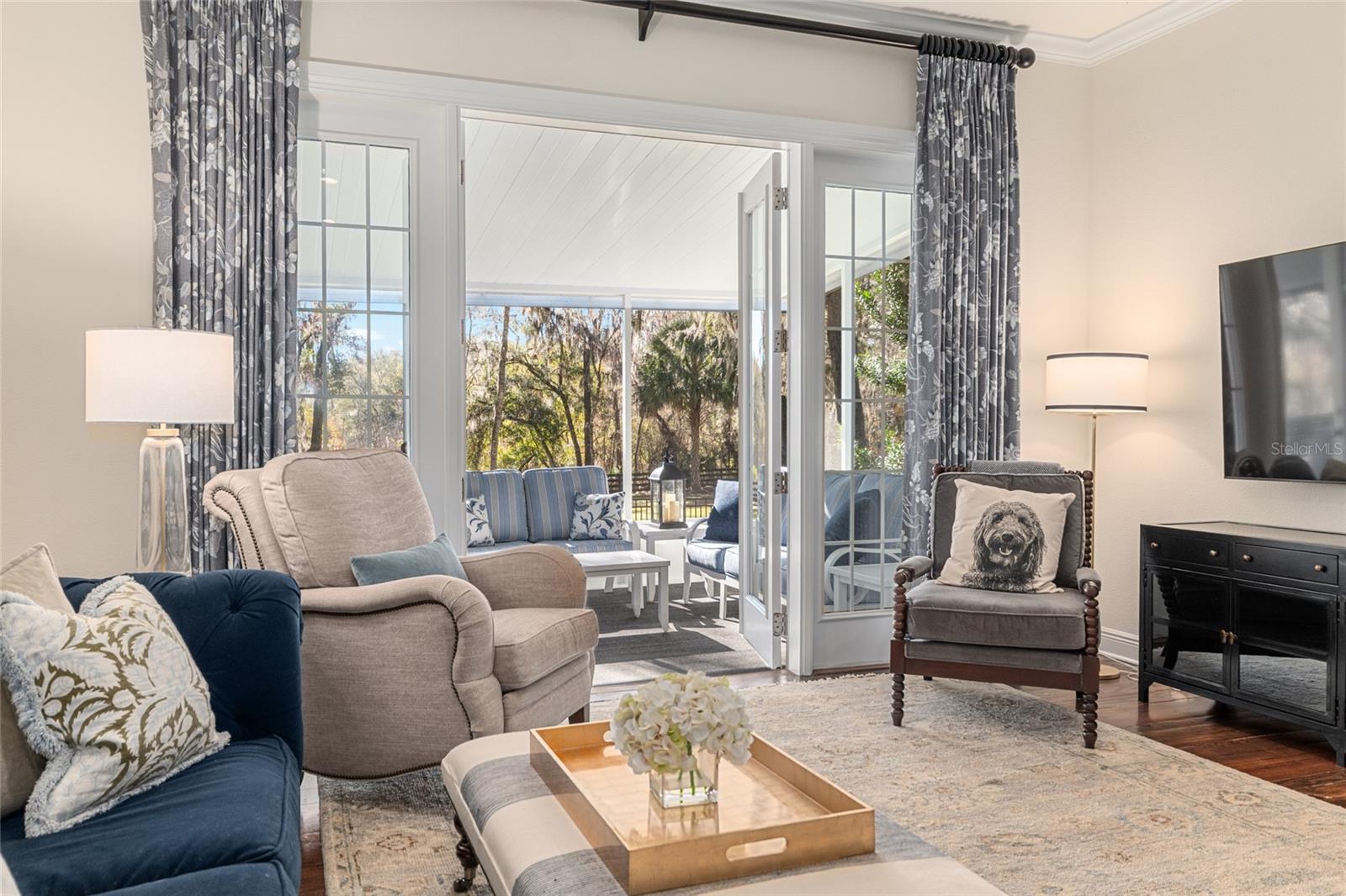 MEADOW WOOD FARMS UN 01 - Residential