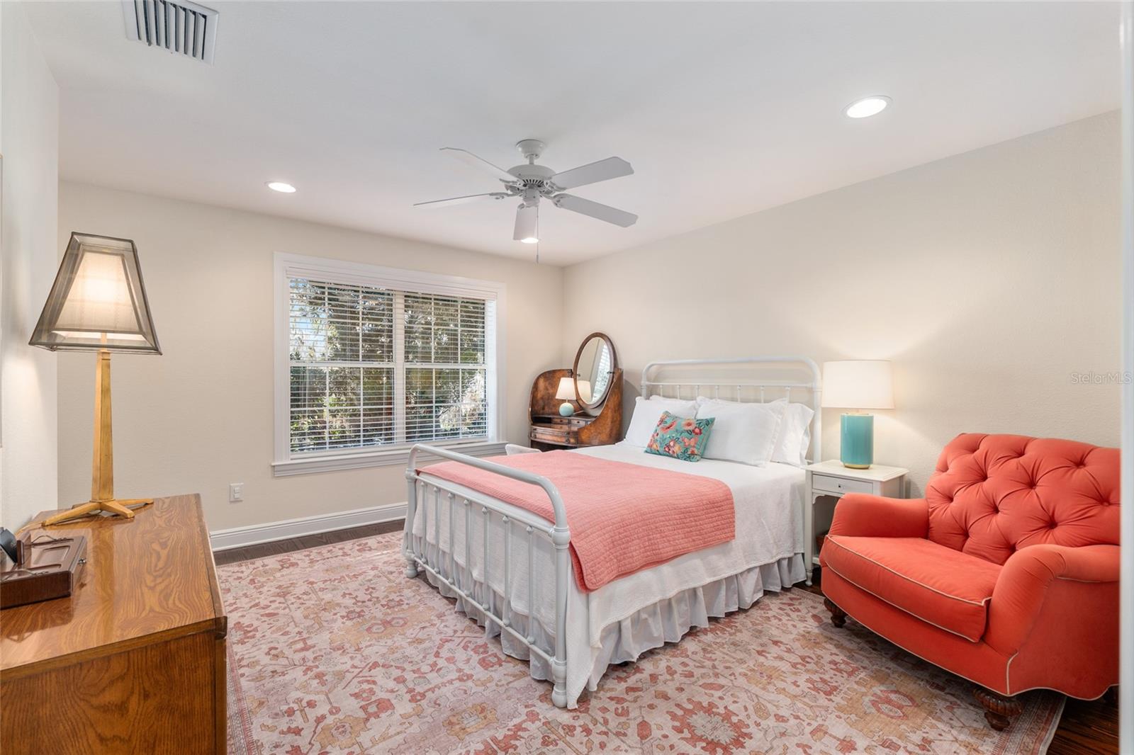 MEADOW WOOD FARMS UN 01 - Residential