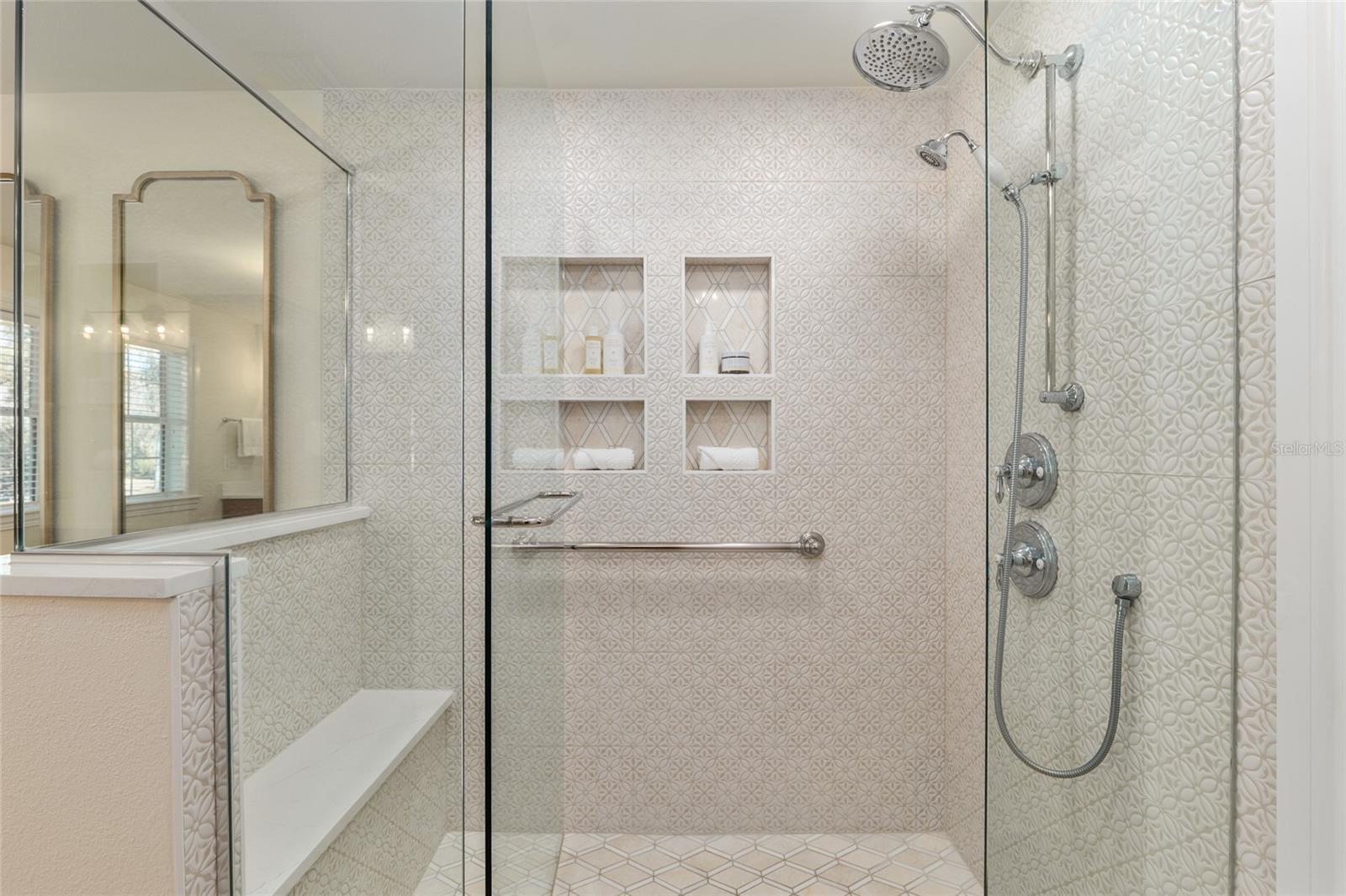 MEADOW WOOD FARMS UN 01 - Residential