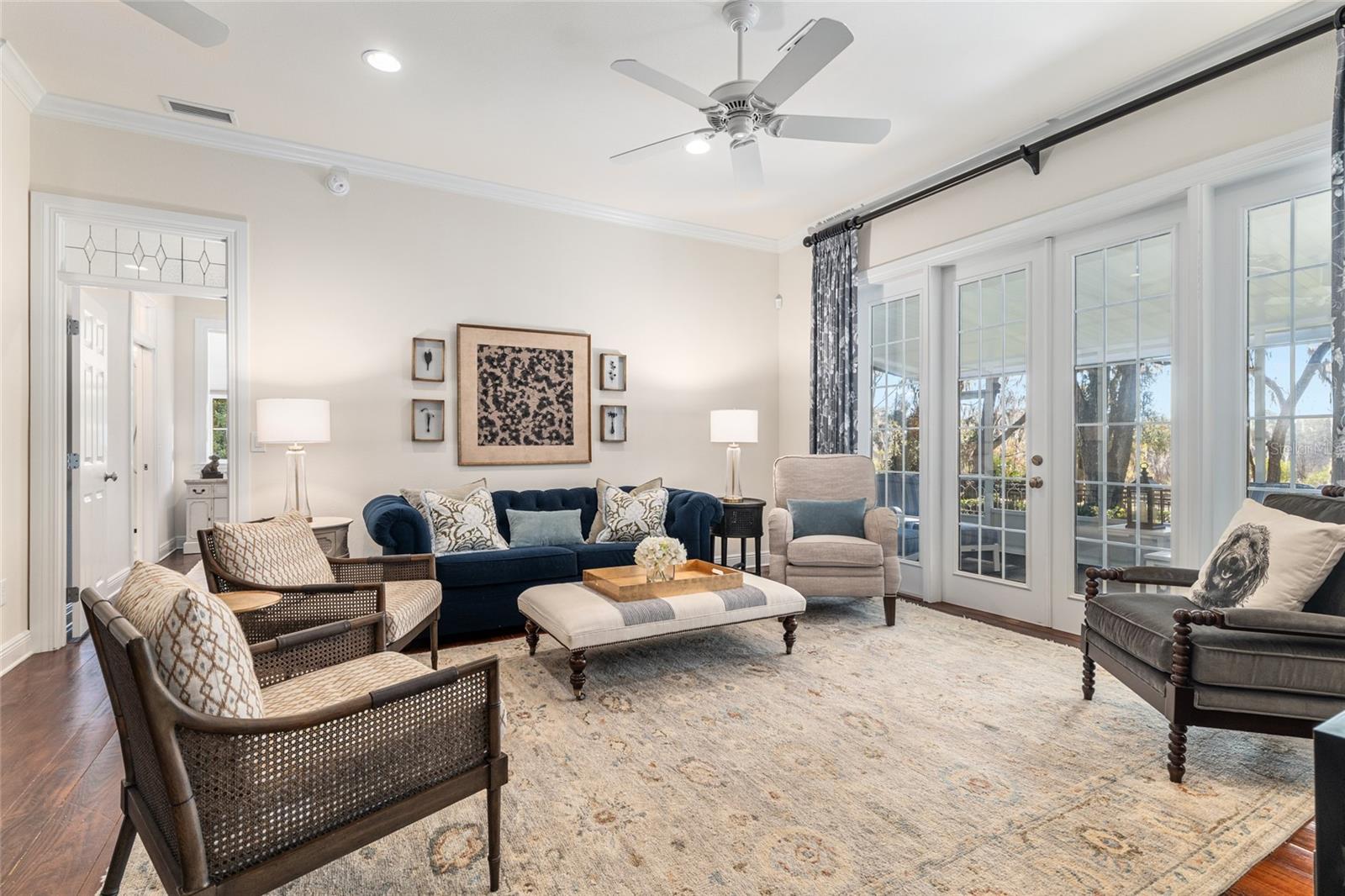 MEADOW WOOD FARMS UN 01 - Residential