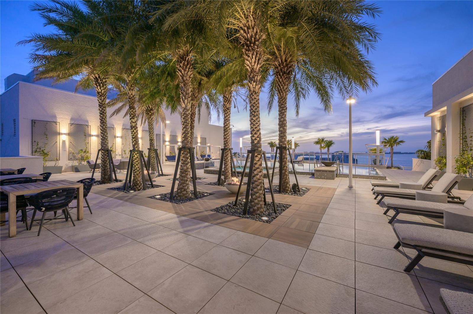 BLVD SARASOTA - Residential