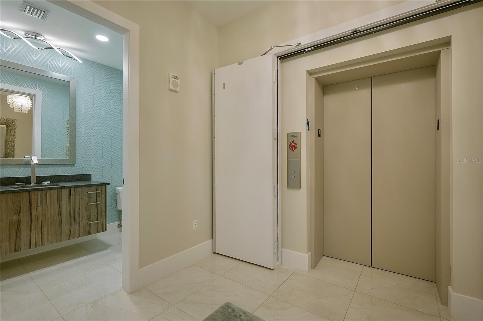 BLVD SARASOTA - Residential