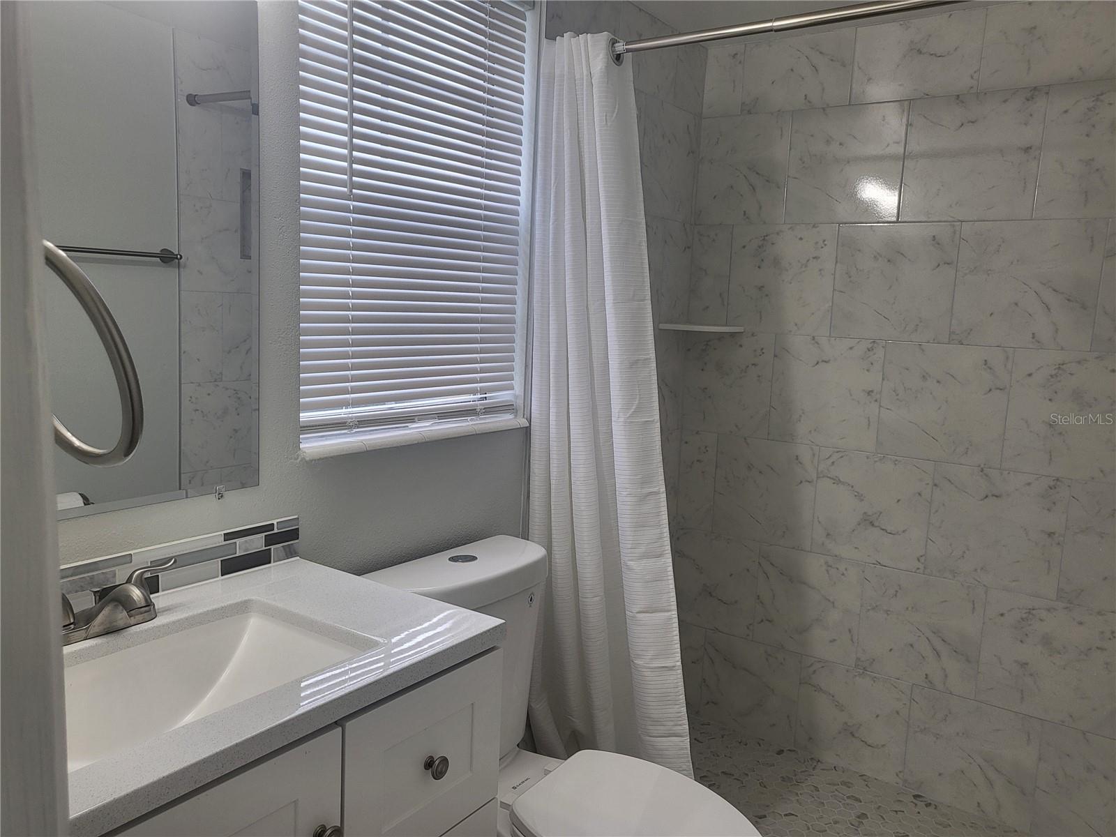 TAVARES LAKEVIEW CONDO - Residential