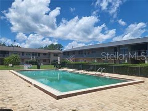 Photo of 1100 E Caroline Street #115, Tavares, FL 32778 (MLS # OM711980)