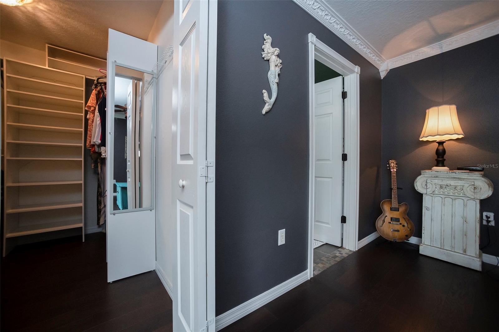 Florida Shores 01 - Residential