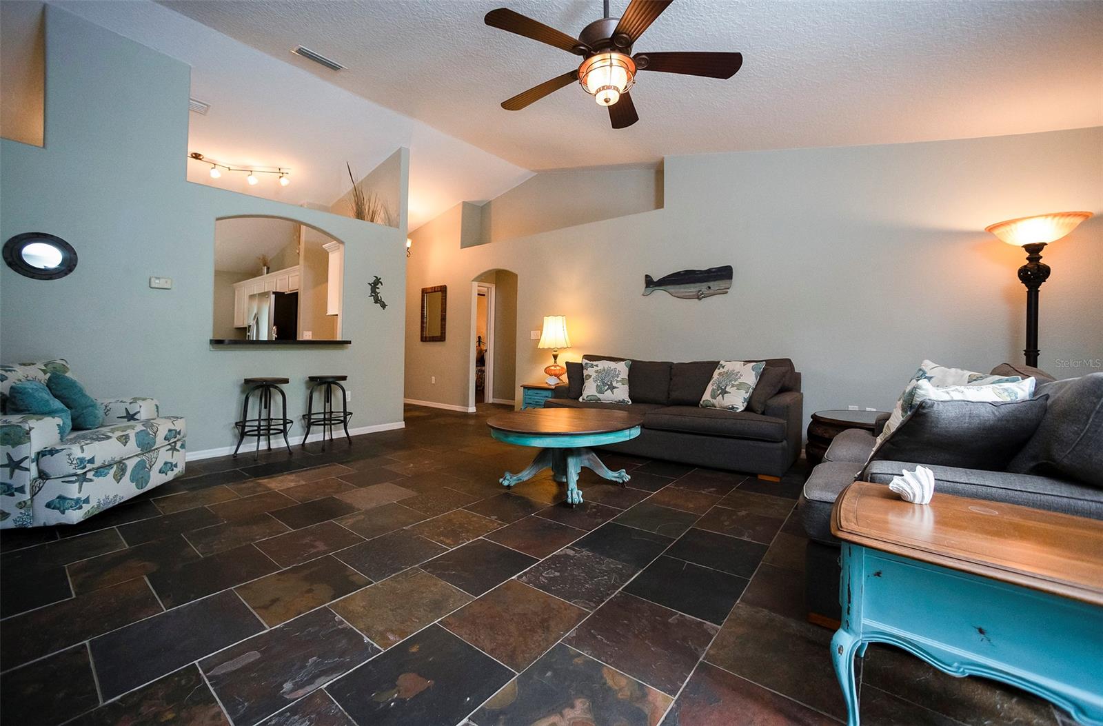 Florida Shores 01 - Residential