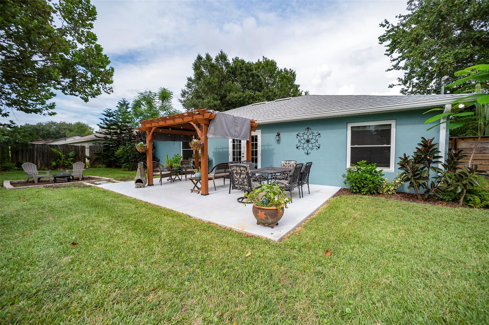 Florida Shores 01 - Residential