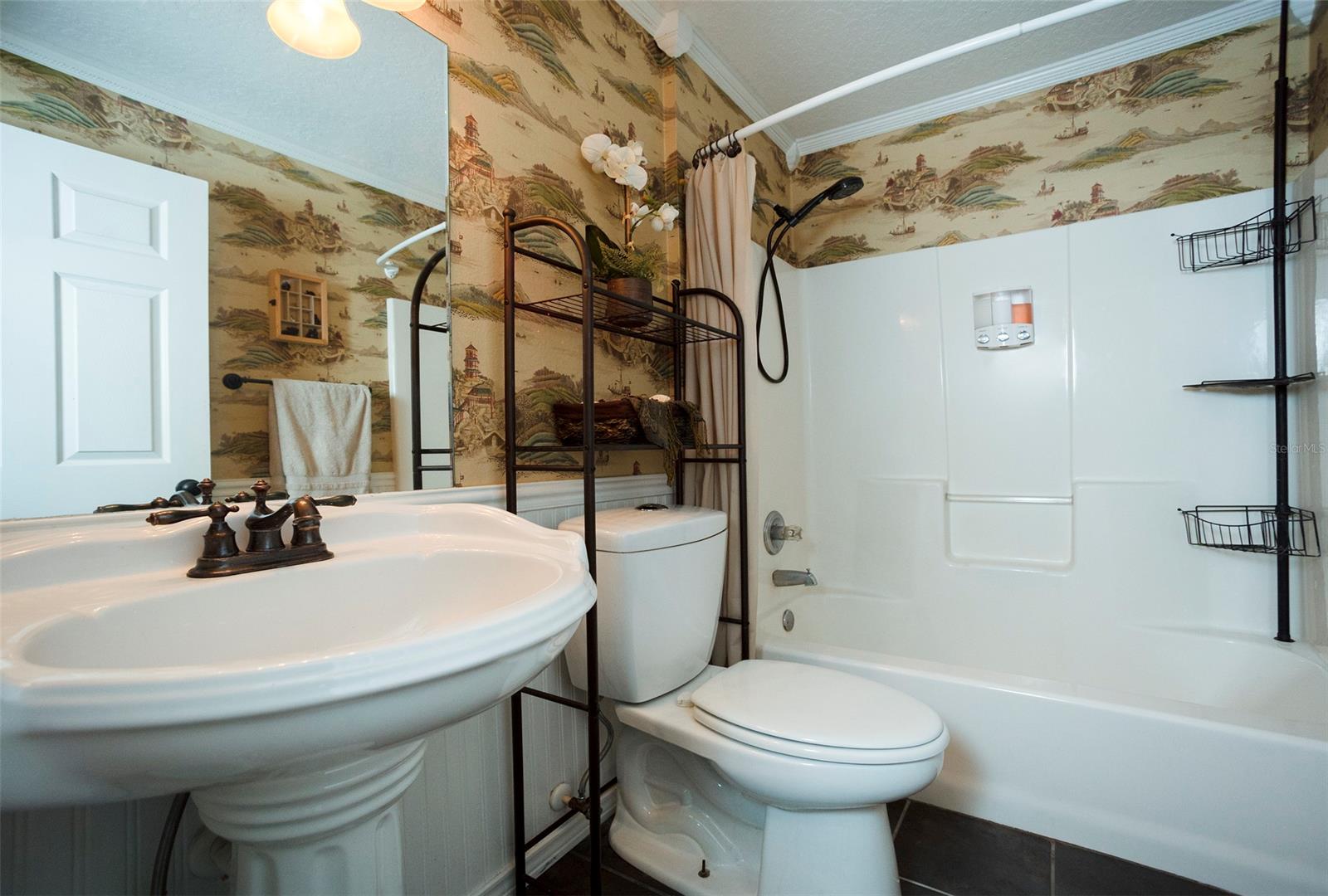 Florida Shores 01 - Residential