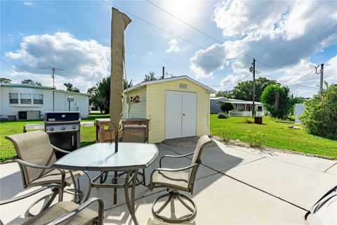 A home in ZEPHYRHILLS