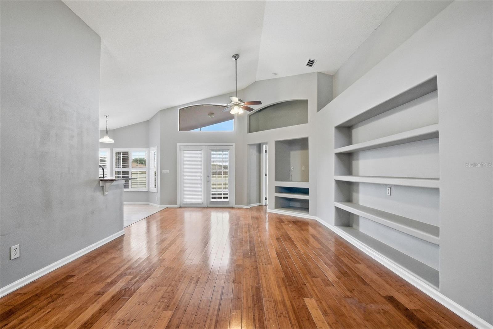 WESTON HILLS SUB - Residential