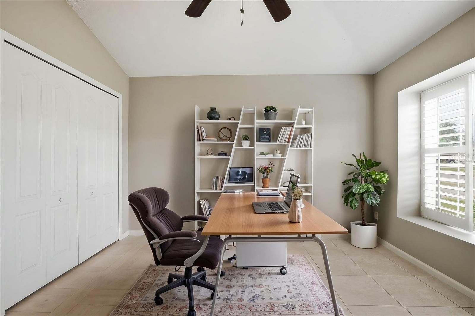 WESTON HILLS SUB - Residential