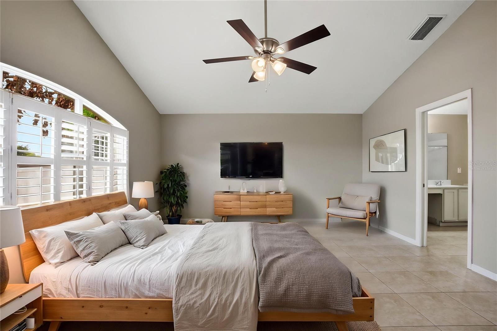 WESTON HILLS SUB - Residential