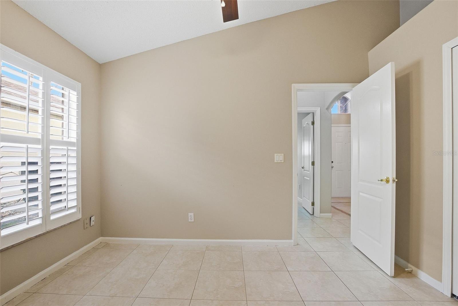WESTON HILLS SUB - Residential