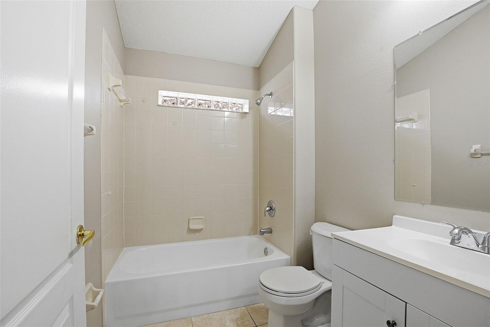 WESTON HILLS SUB - Residential