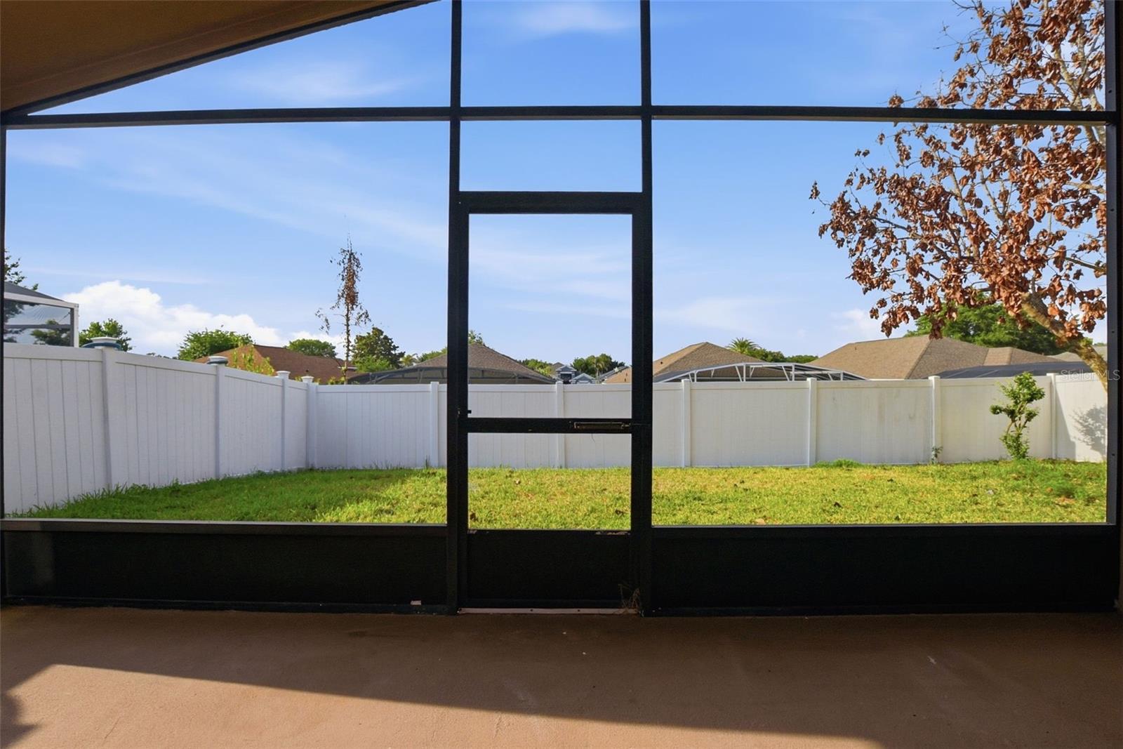 WESTON HILLS SUB - Residential