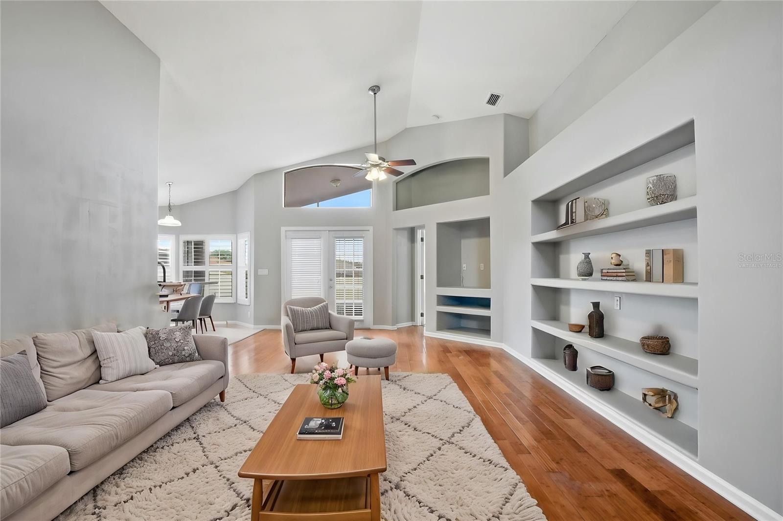 WESTON HILLS SUB - Residential