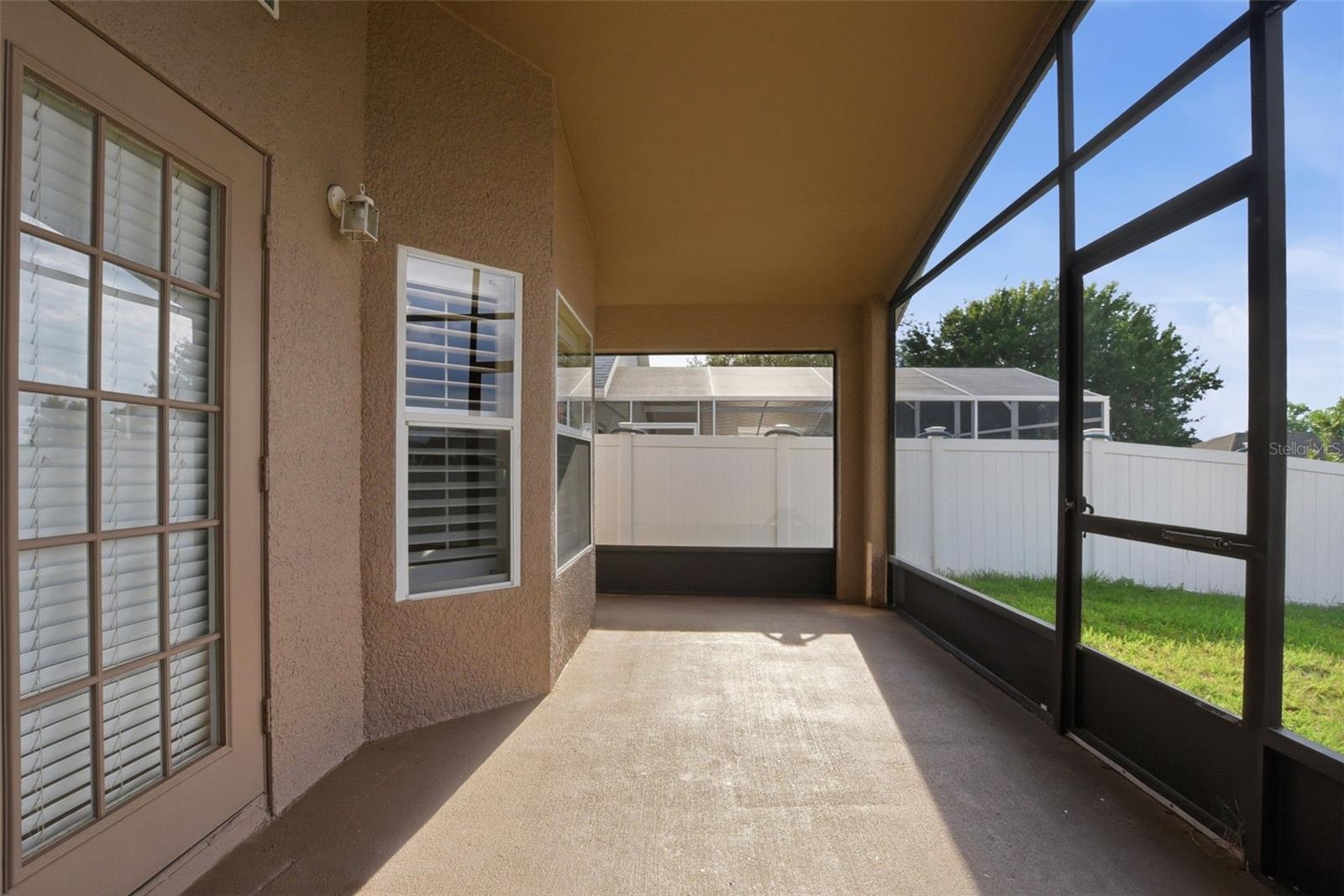 WESTON HILLS SUB - Residential