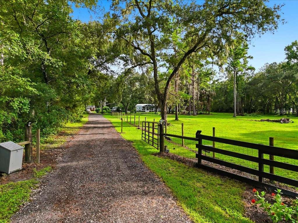 Photo of 22256 Cheraton Road, Brooksville, FL 34602 (MLS # L4963961)