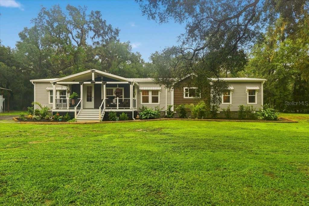 Photo of 22256 Cheraton Road, Brooksville, FL 34602 (MLS # L4963961)