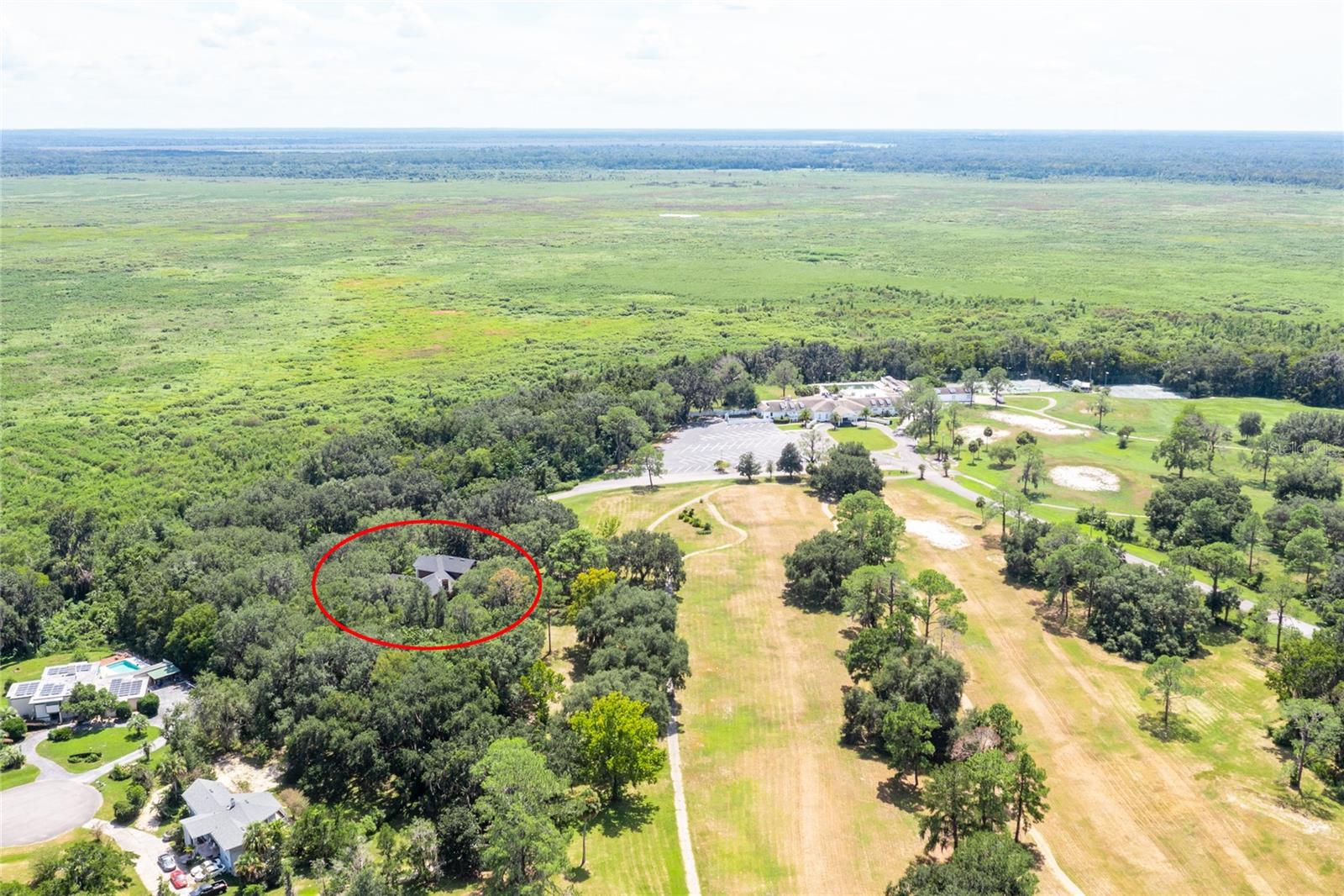 COUNTRY CLUB ESTATES - Residential