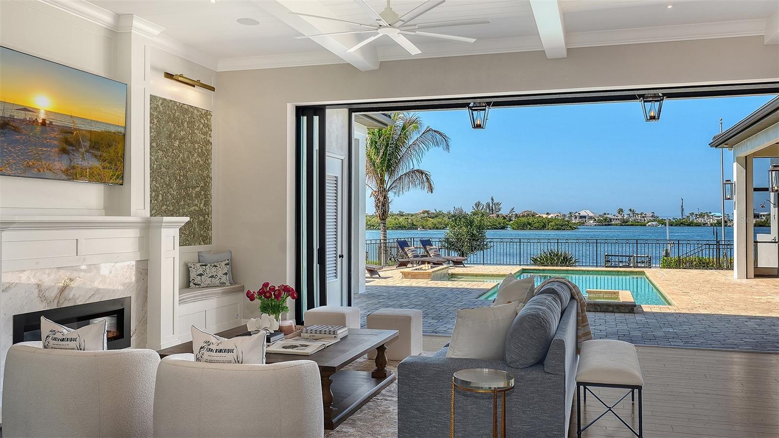 SOUTHBAY YACHT & RACQUET CLUB - Residential