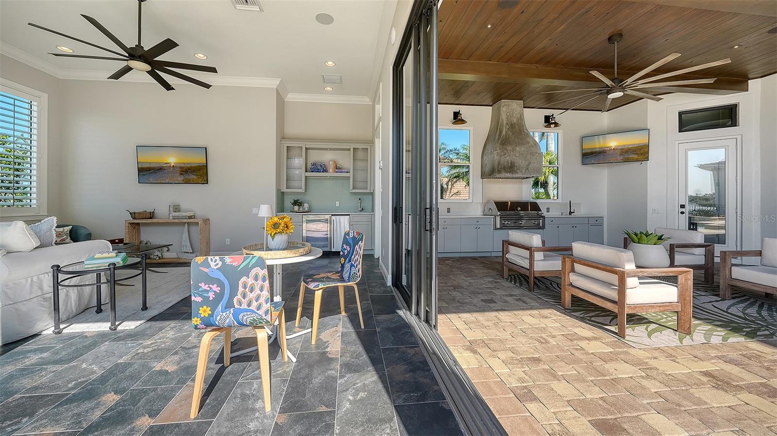 SOUTHBAY YACHT & RACQUET CLUB - Residential