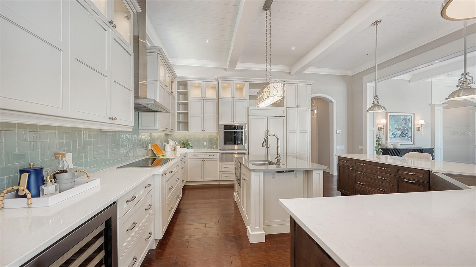 SOUTHBAY YACHT & RACQUET CLUB - Residential