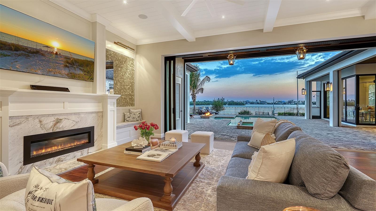 SOUTHBAY YACHT & RACQUET CLUB - Residential