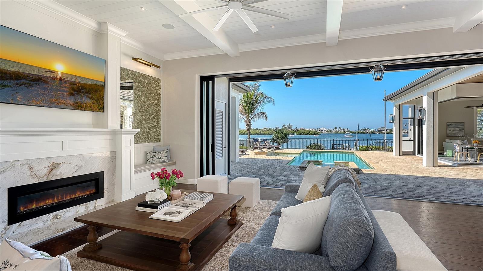 SOUTHBAY YACHT & RACQUET CLUB - Residential