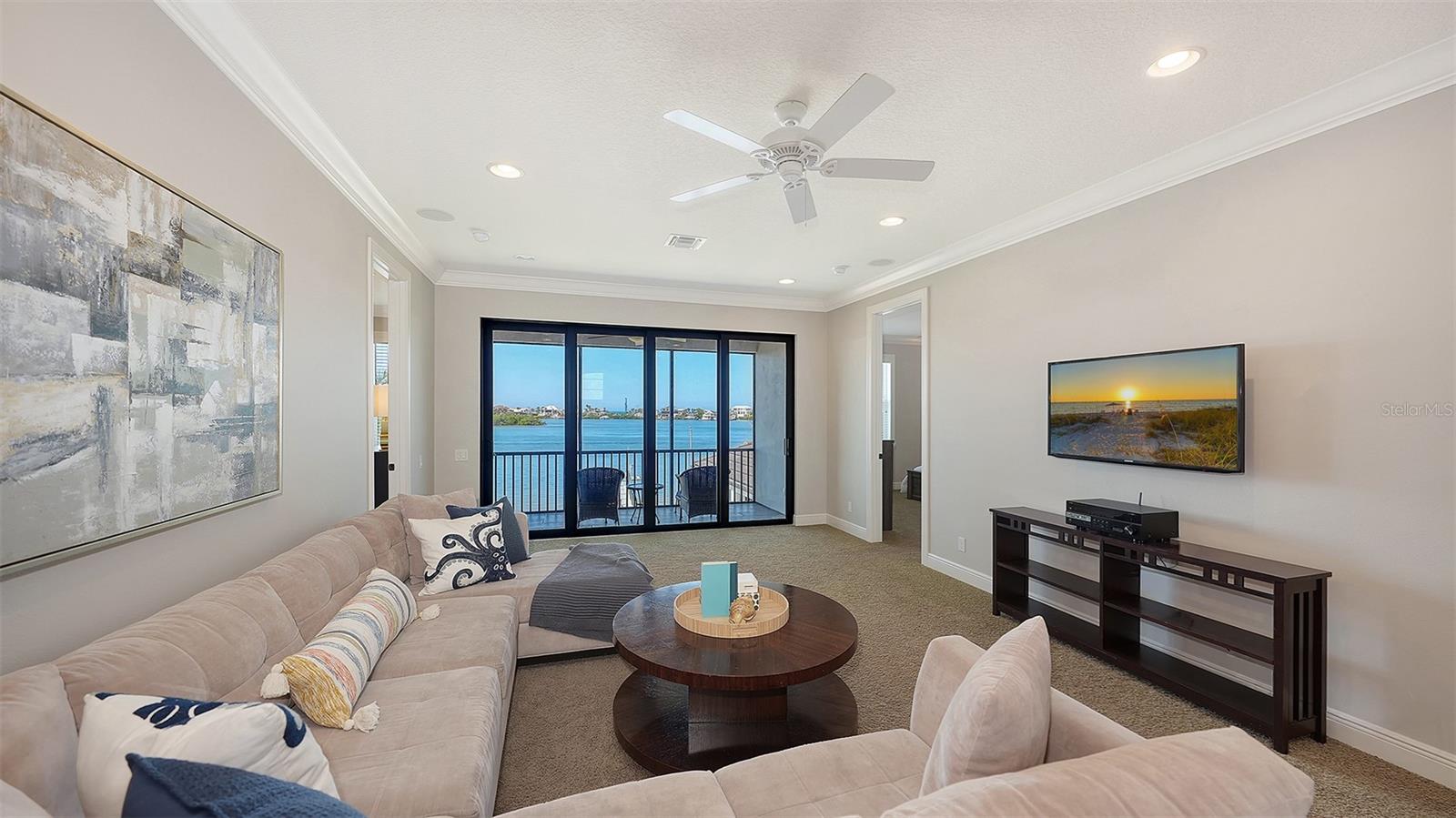 SOUTHBAY YACHT & RACQUET CLUB - Residential