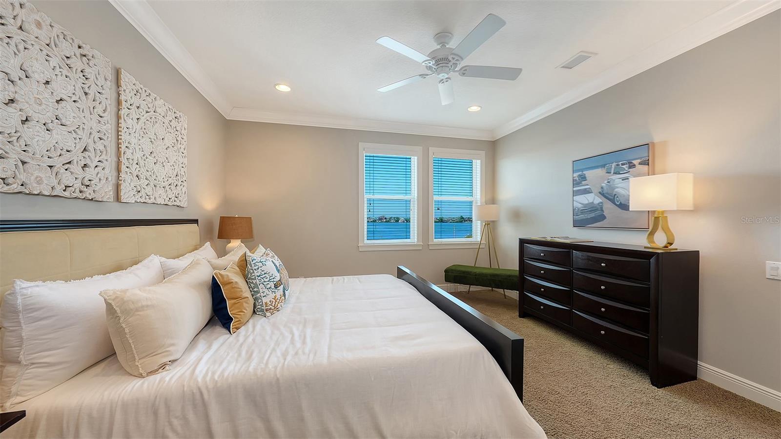 SOUTHBAY YACHT & RACQUET CLUB - Residential