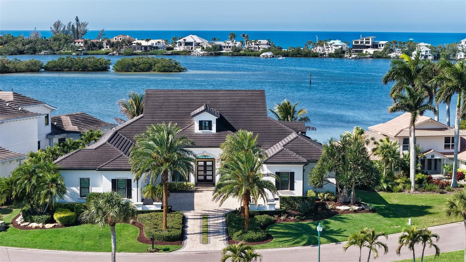 SOUTHBAY YACHT & RACQUET CLUB - Residential