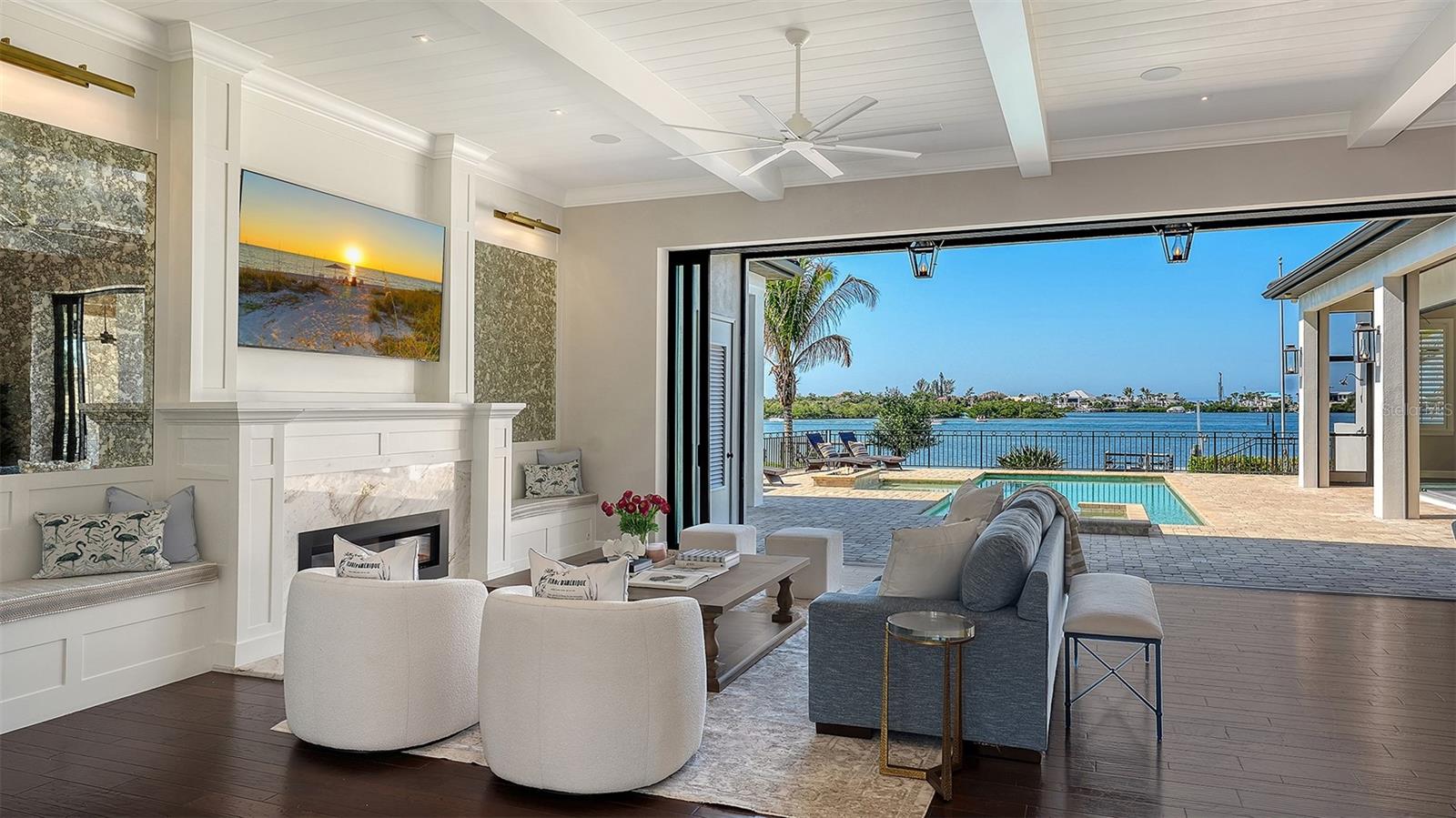 SOUTHBAY YACHT & RACQUET CLUB - Residential